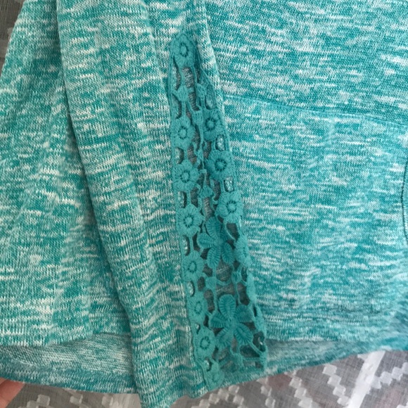 Knit pullover - Picture 2 of 2